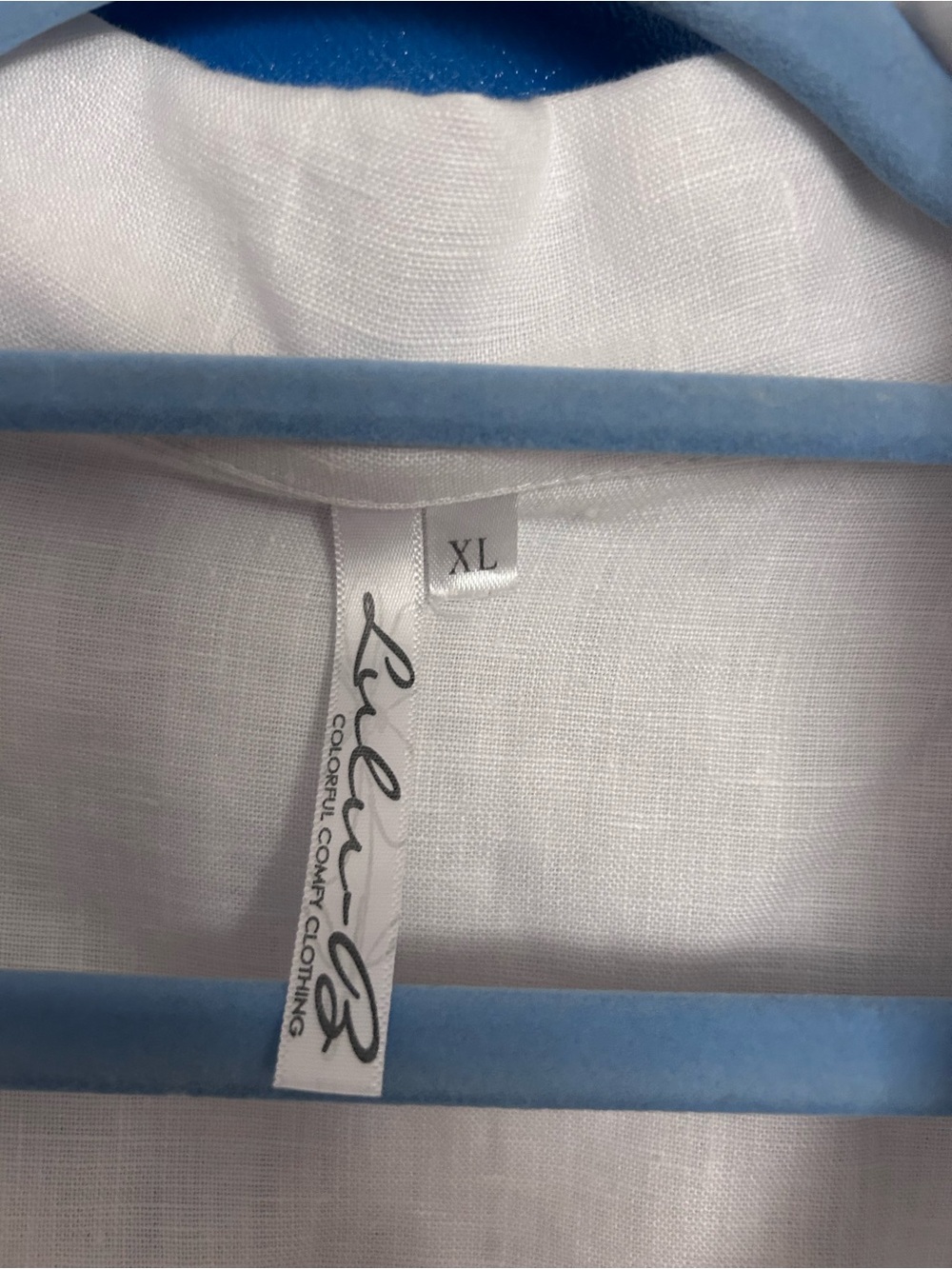 Lulu-B White Linen Button-Up Jacket with pockets - Picture 2 of 11